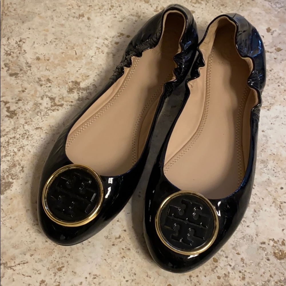 Tori Burch patent leather size 10 flats